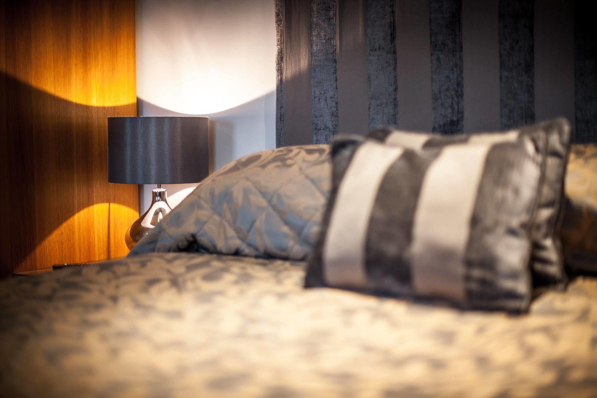York House Hotel Уитли-Бей Экстерьер фото